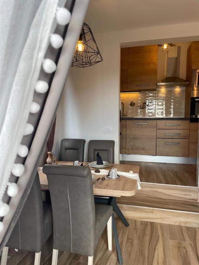 Sea Sky Apartment Tucepi Bagian luar foto